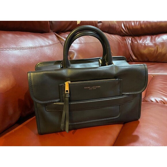 Black and Gold Women's Madison East/West Tote Black leather bag elegant medium - Picture 3 of 7